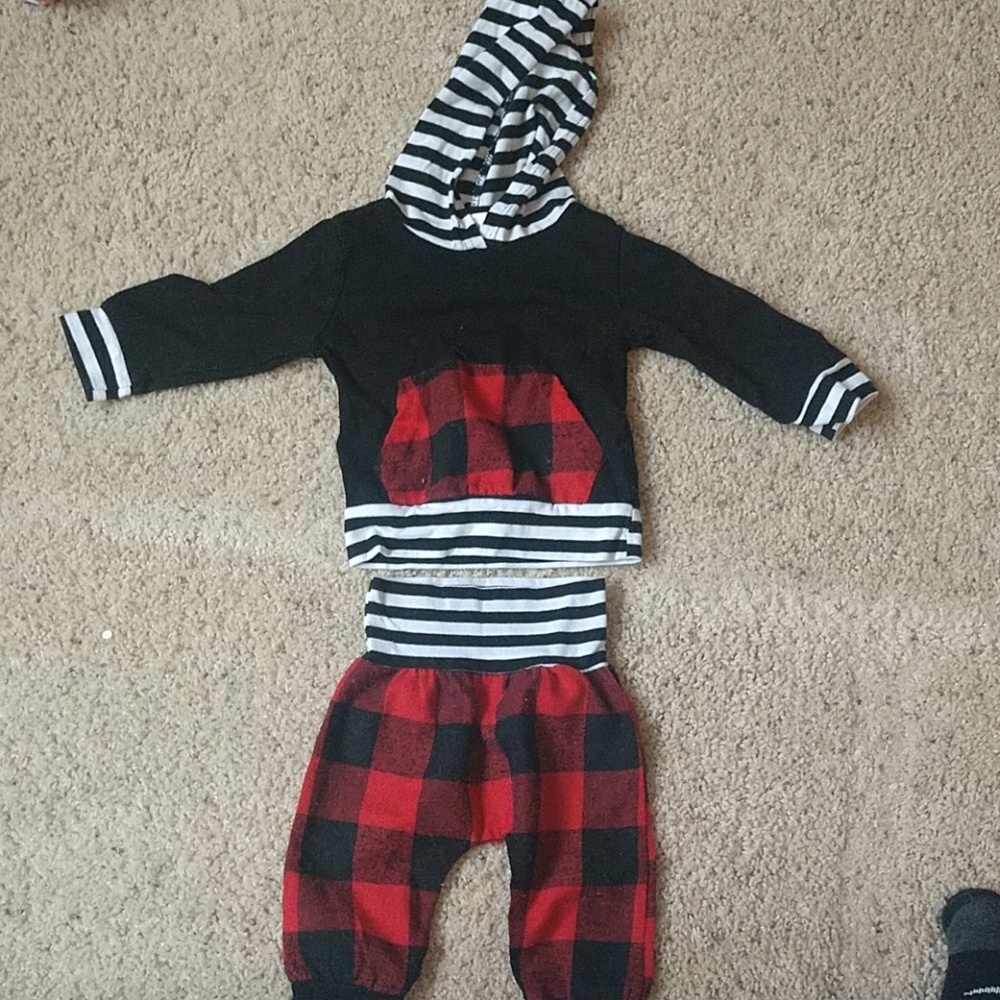 Ailoom Baby outfit